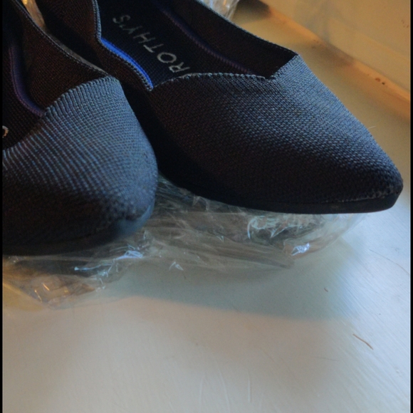 *sold* Rothy's the point - Picture 7 of 7